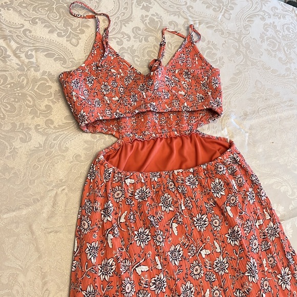 Maxi Dress, partially backless - Picture 4 of 4